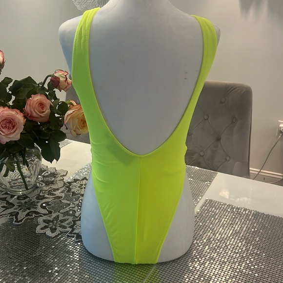 New PHILIPP PLEIN bright yellow Monokini swim suit one piece size M - Picture 6 of 7